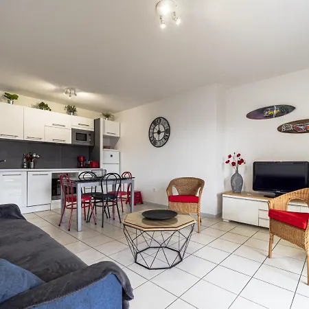 Hendaye, 2 Pieces, 4 Personnes - Fr-1-488-29